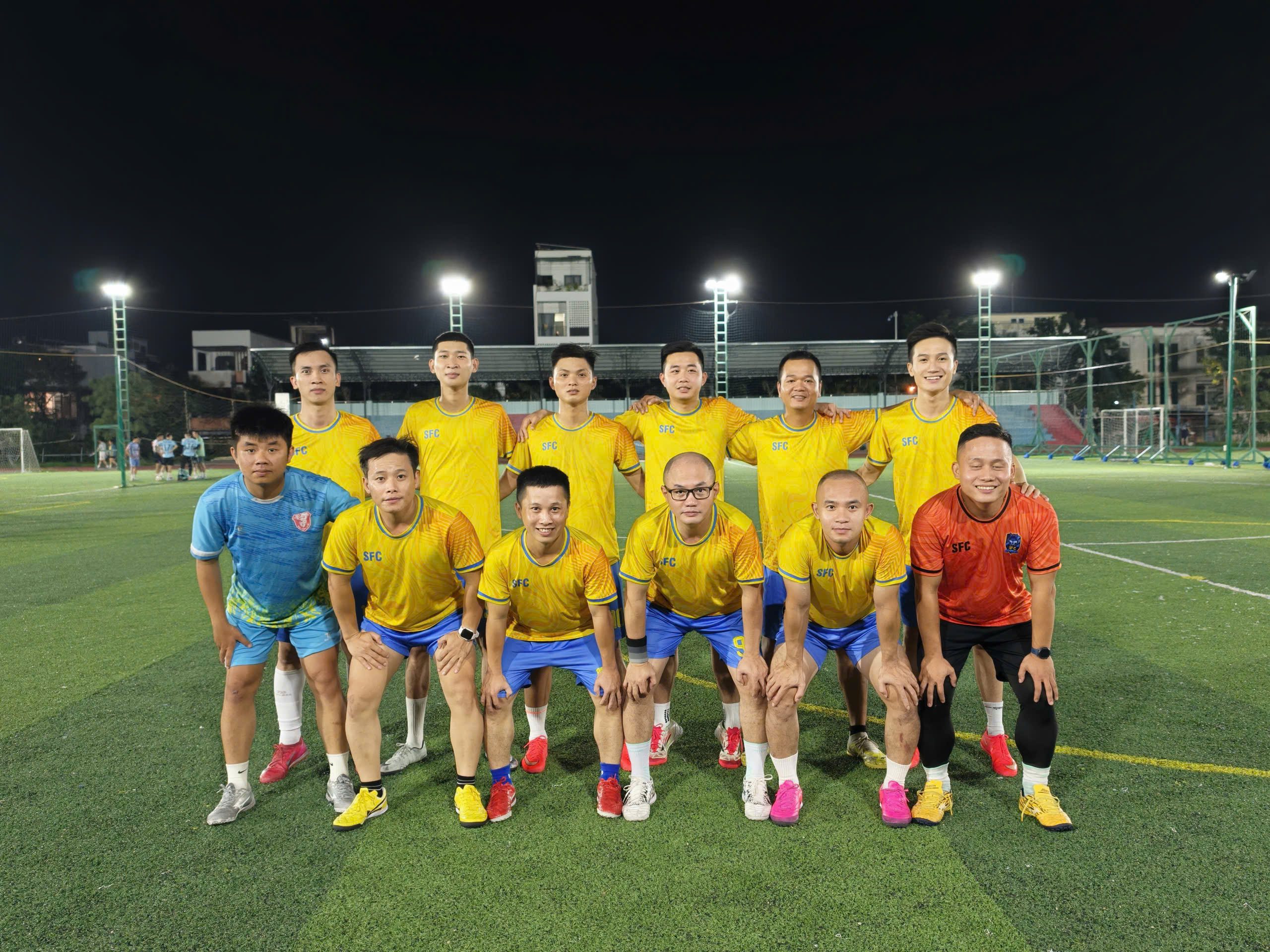 SAIGON TOURIST FC – Có “Sức trẻ - Có kinh nghiệm & Có TIỀN” nhưng chưa có cúp?